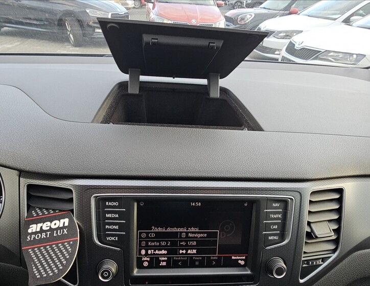 Volkswagen Golf Sportsvan 26