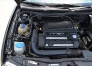Volkswagen Golf Hatchback 1,4 l 55 kw
