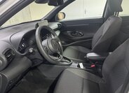 Toyota Yaris Cross 9