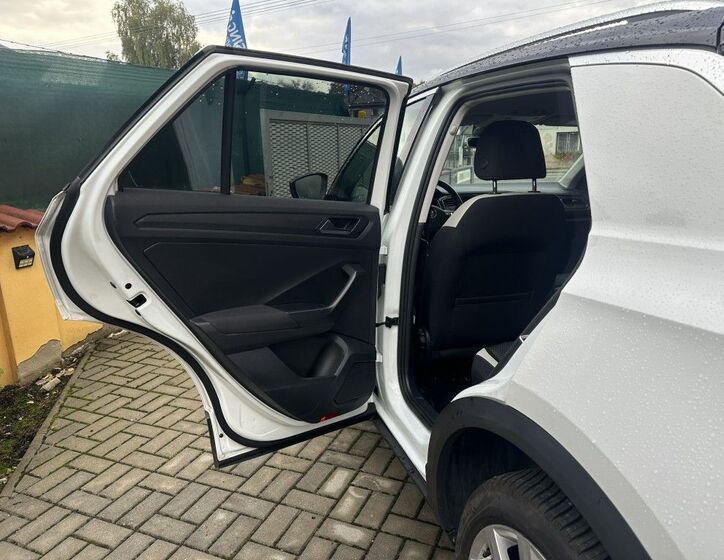 Volkswagen T-Roc 17