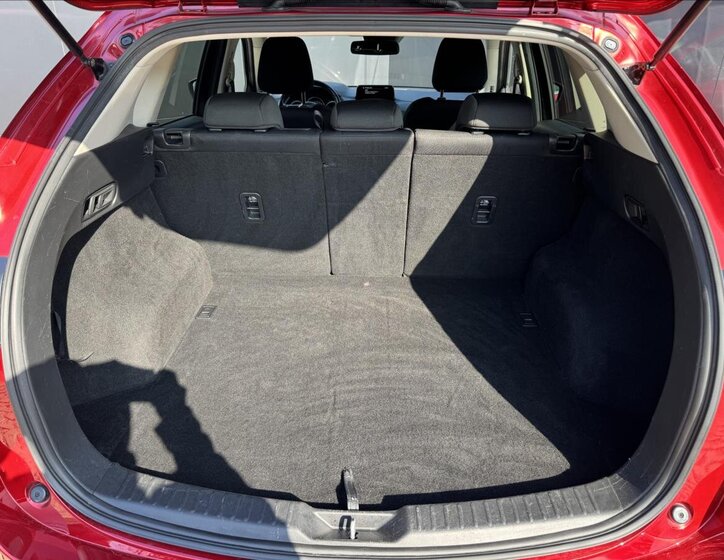 Mazda CX-5 SUV / Terénní 2,0 l 121 kw