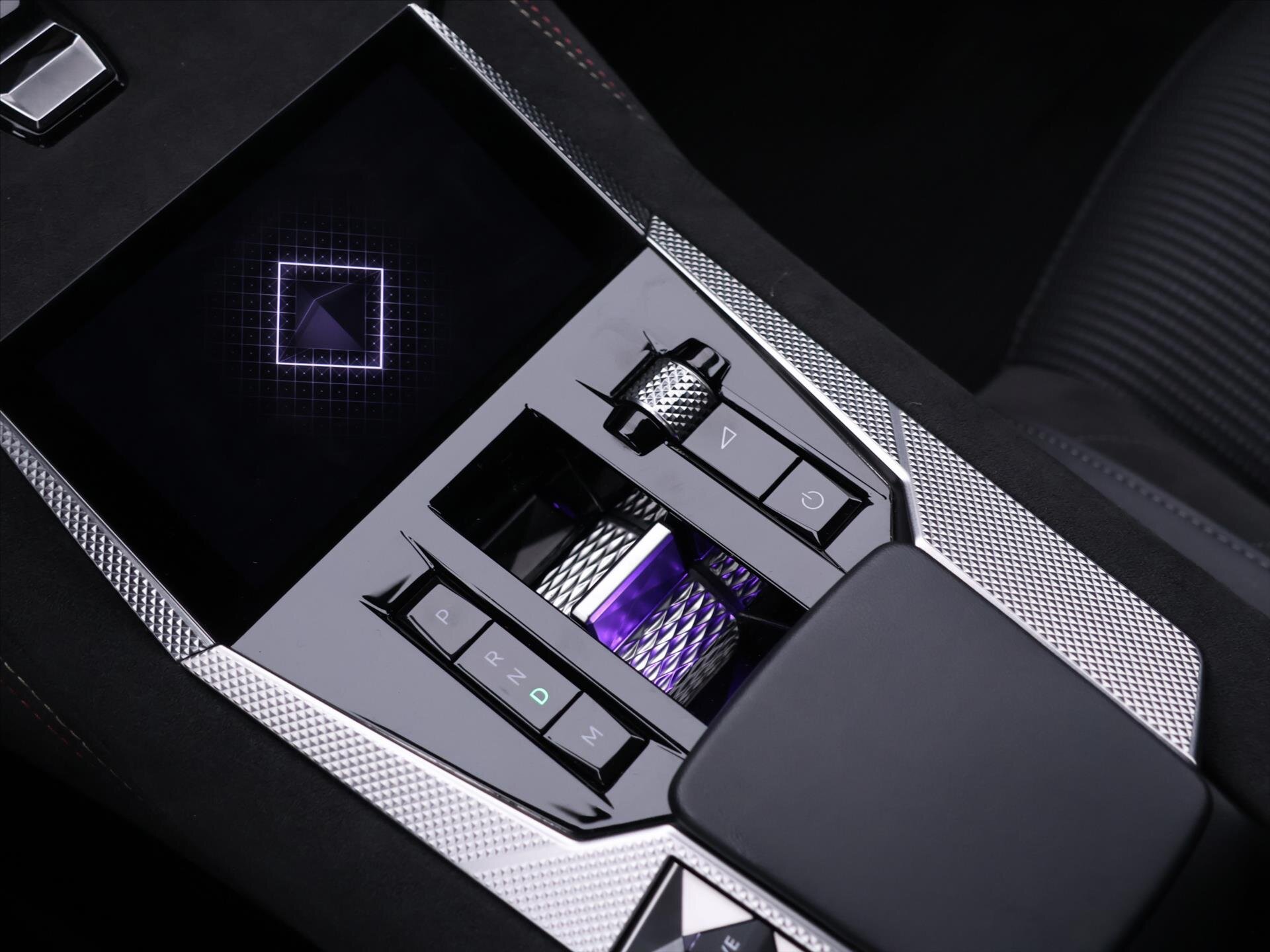 DS Automobiles DS4 Hatchback 1,6 l 165 kw