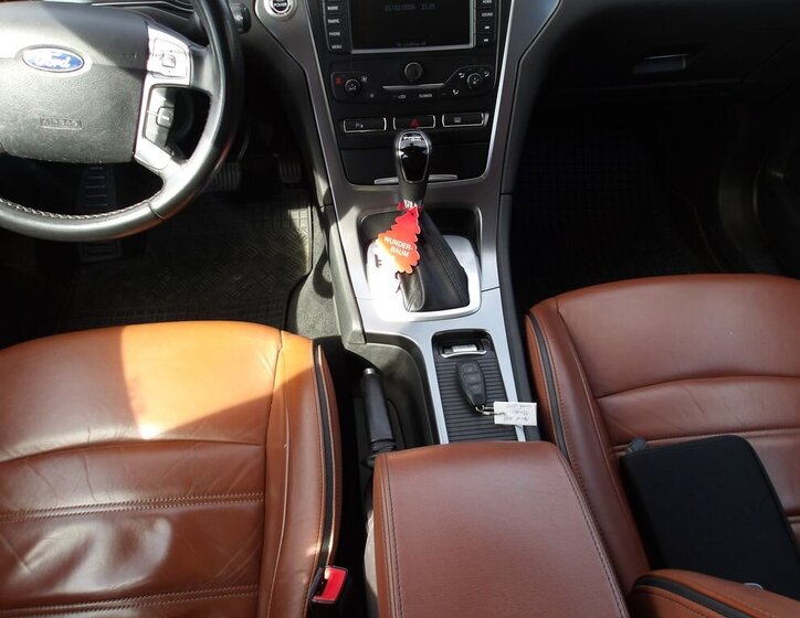 Ford Mondeo Kombi 2,0 l 120 kw