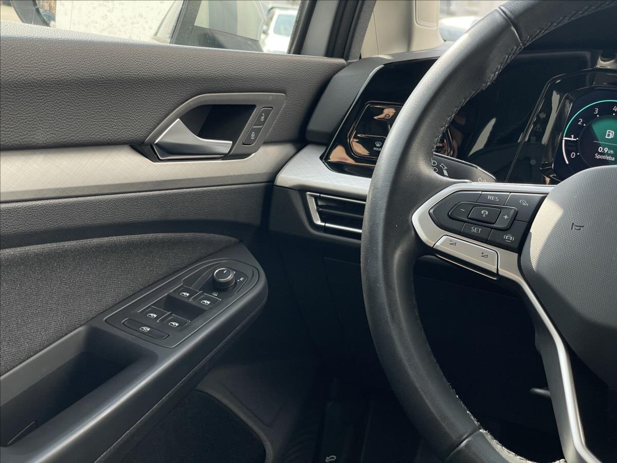 Volkswagen Golf Kombi 1,5 l 110 kw