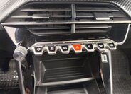 Peugeot 2008 SUV 1,2 l 74 kw