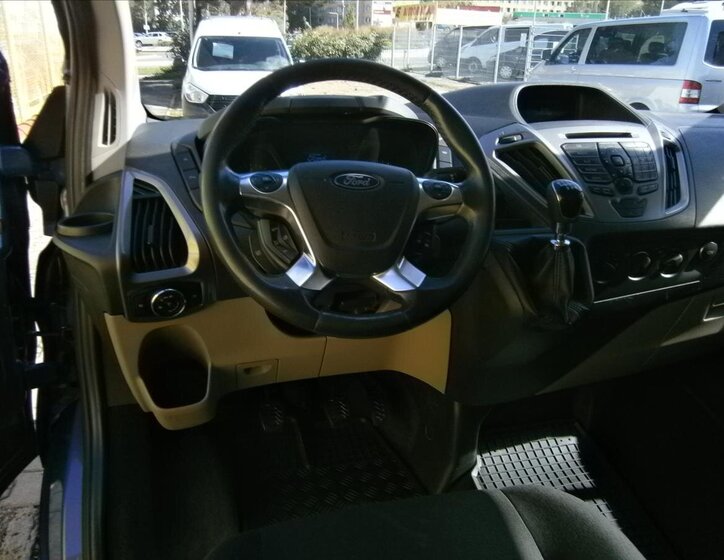Ford Tourneo Custom VAN / Minibus 2,2 l 92 kw