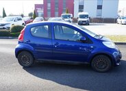 Peugeot 107 Hatchback 998,0 50 kw