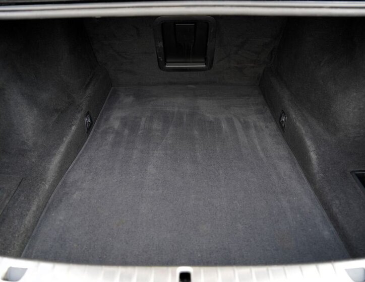 BMW Řada 7 Sedan / Limuzína 4,4 l 390 kw