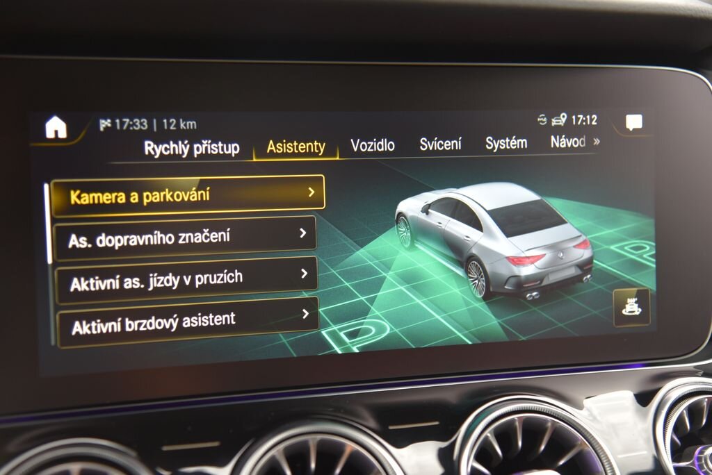 Mercedes-Benz CLS Sedan / Limuzína 3,0 l 320 kw