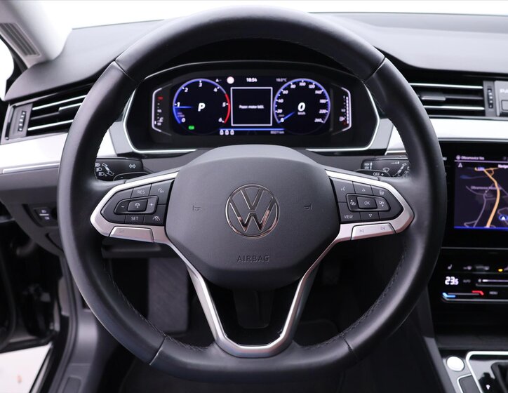 Volkswagen Passat Kombi 2,0 l 110 kw