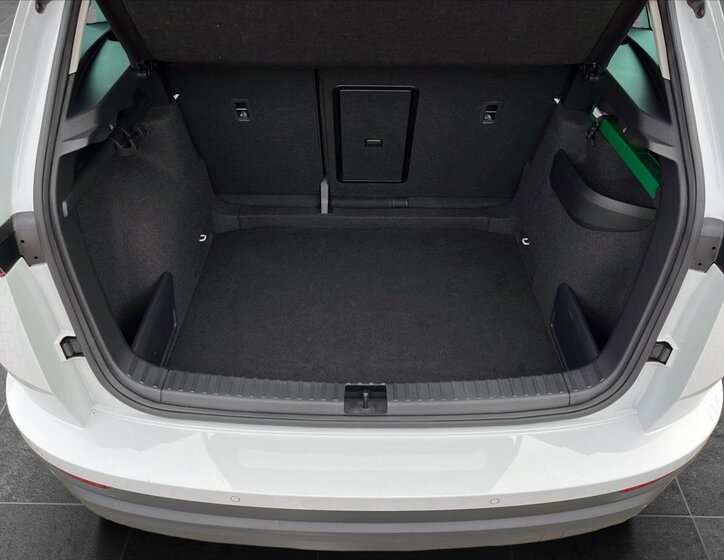 Škoda Karoq SUV 1,5 l 110 kw