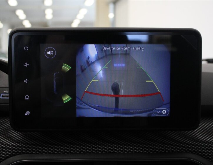 Dacia Sandero Hatchback 999,0 49 kw