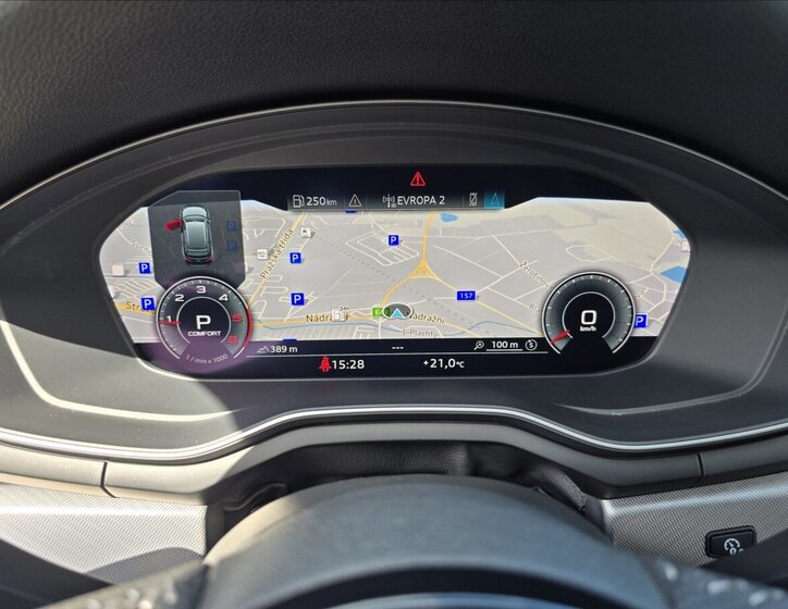 Audi A4 Kombi 2,0 l 140 kw