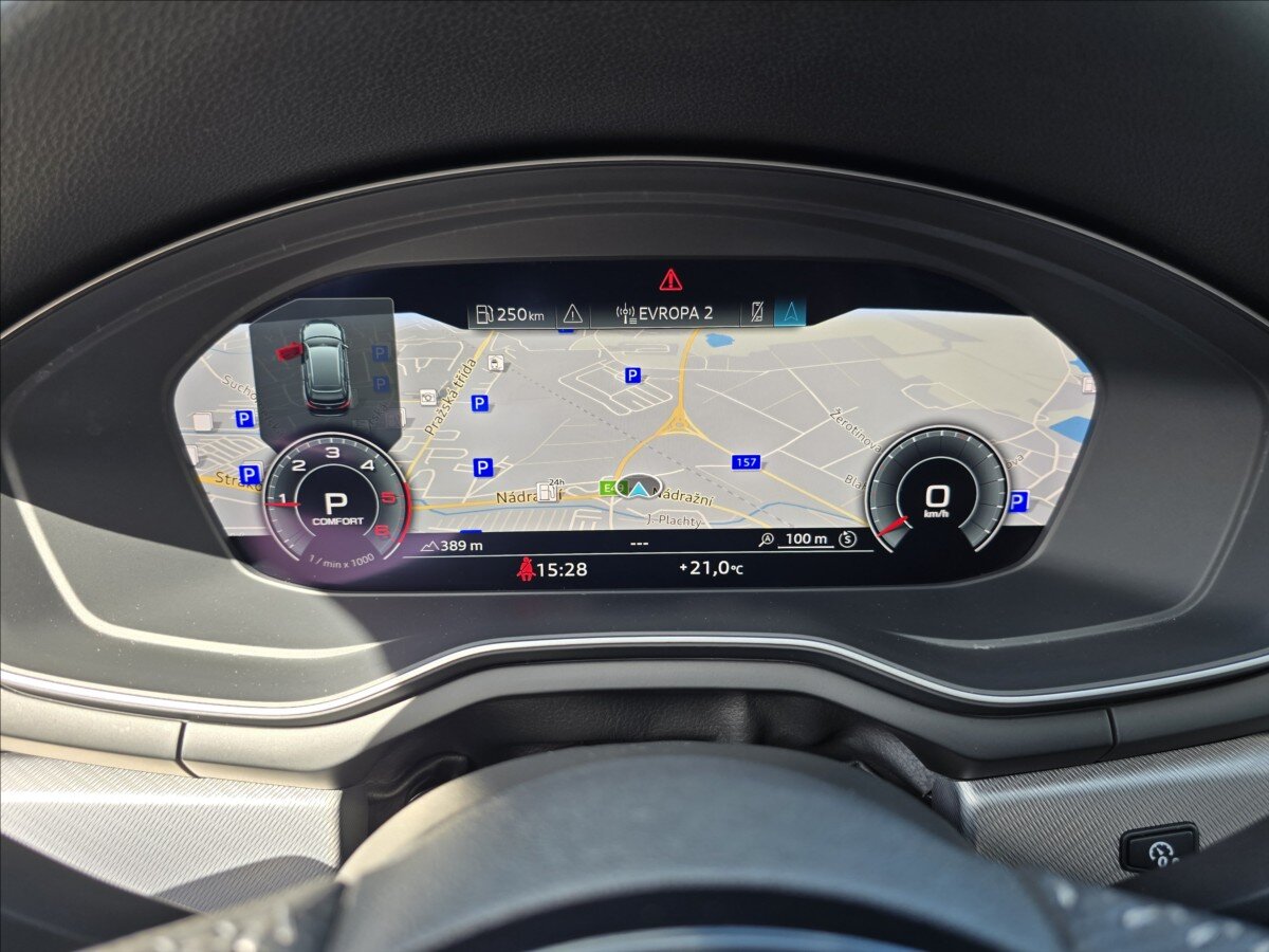 Audi A4 Kombi 2,0 l 140 kw