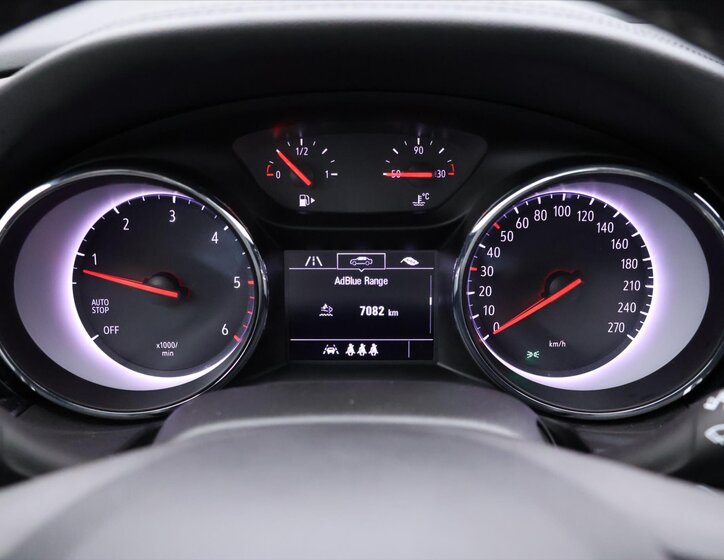 Opel Insignia Kombi 1,5 l 90 kw