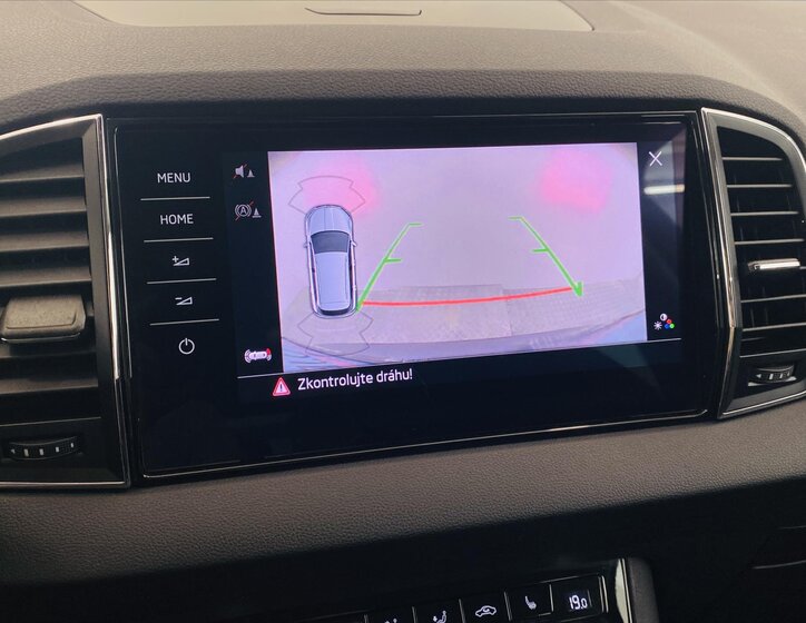 Škoda Karoq SUV / Terénní 1,5 l 110 kw