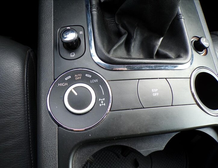 Volkswagen Touareg 9