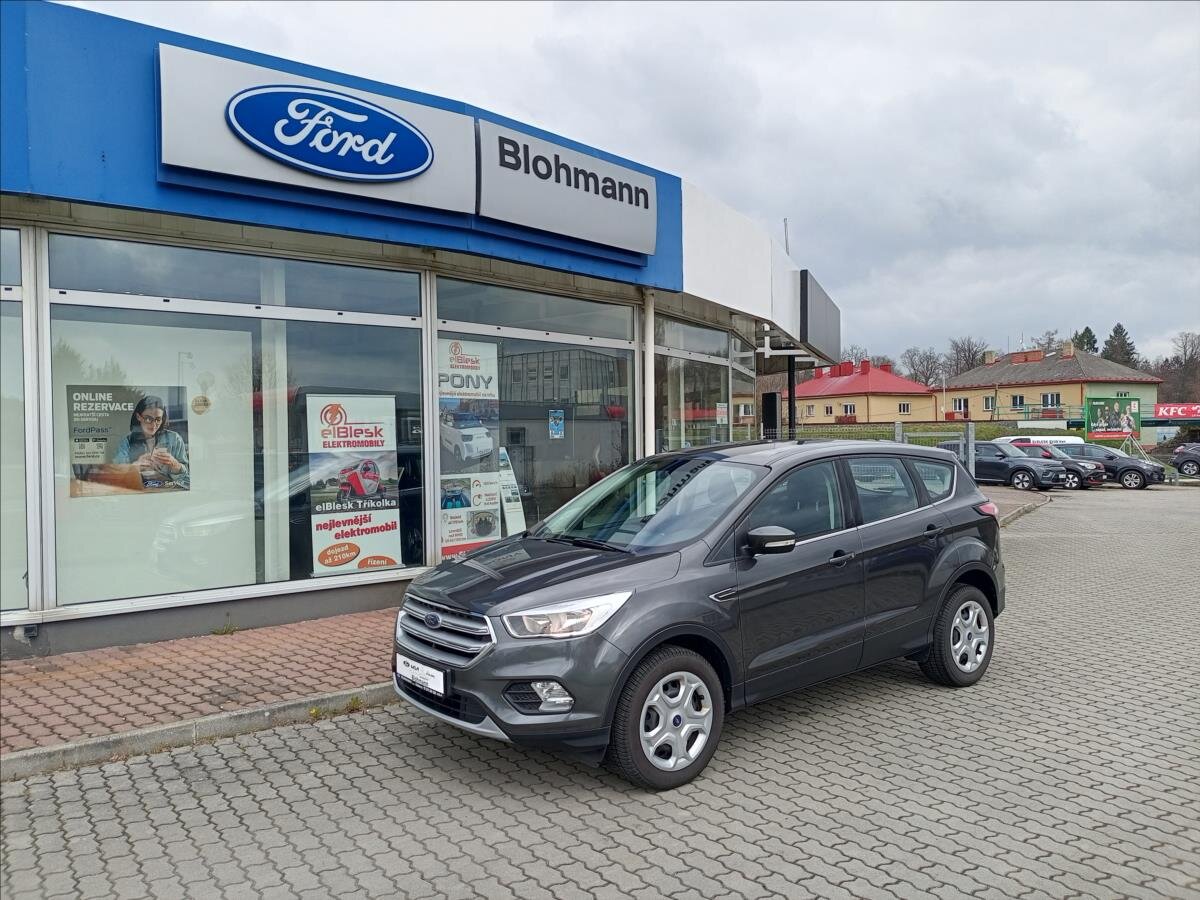 Ford Kuga SUV / Terénní 1,5 l 88 kw