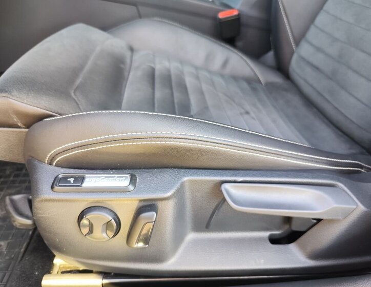 Volkswagen Passat Kombi 2,0 l 110 kw