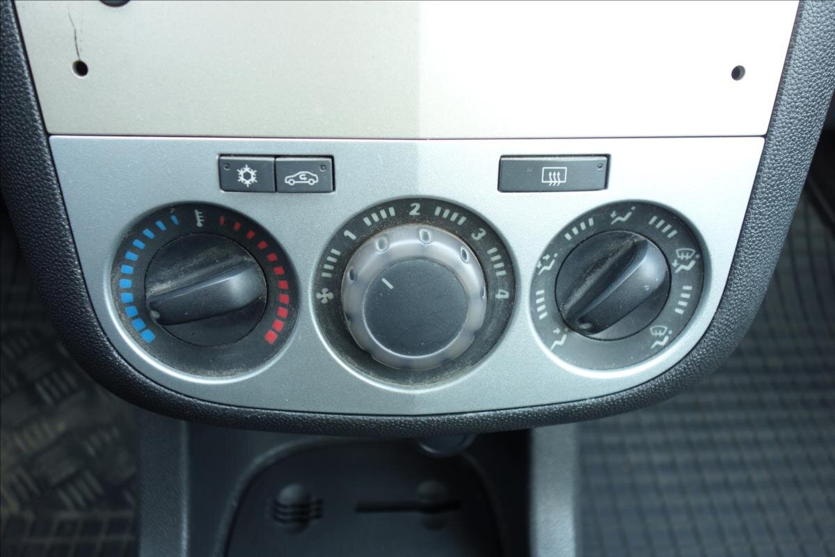 Opel Corsa Hatchback 1,2 l 59 kw