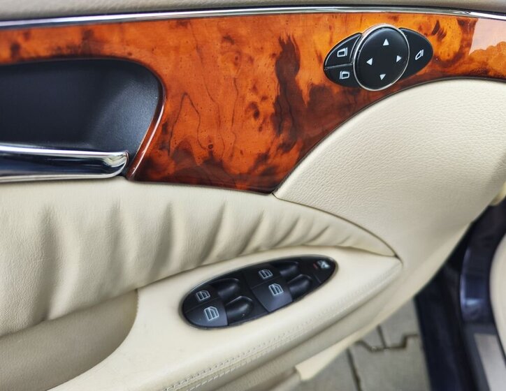 Mercedes-Benz Třídy E Sedan 2,7 l 130 kw