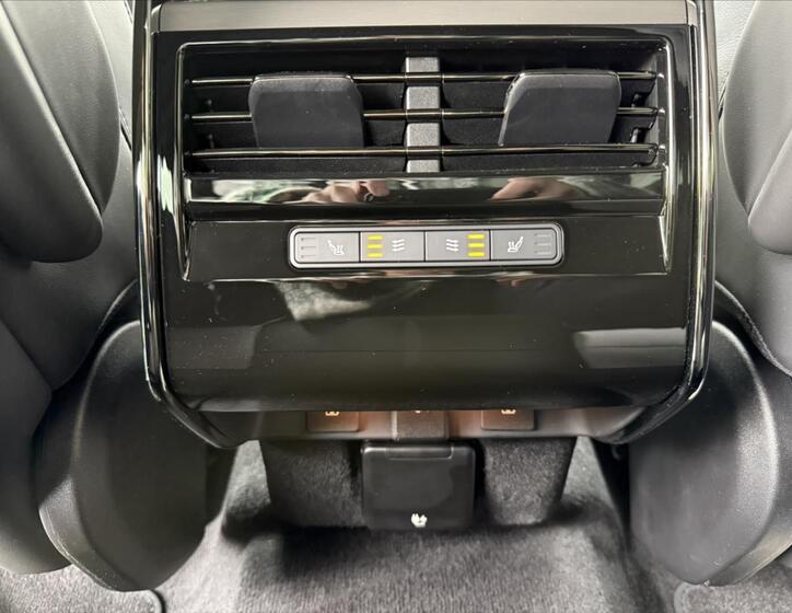 Land Rover Range Rover Sport 31