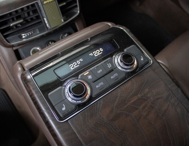 Audi A8 Sedan 3,0 l 184 kw