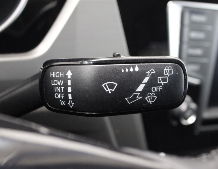 Volkswagen Touran MPV 1,4 l 110 kw