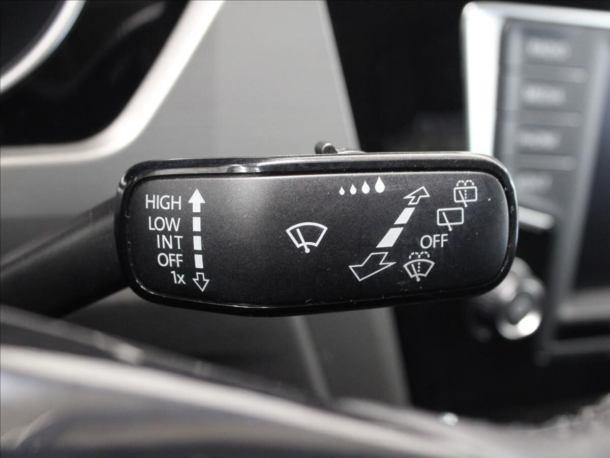 Volkswagen Touran MPV 1,4 l 110 kw