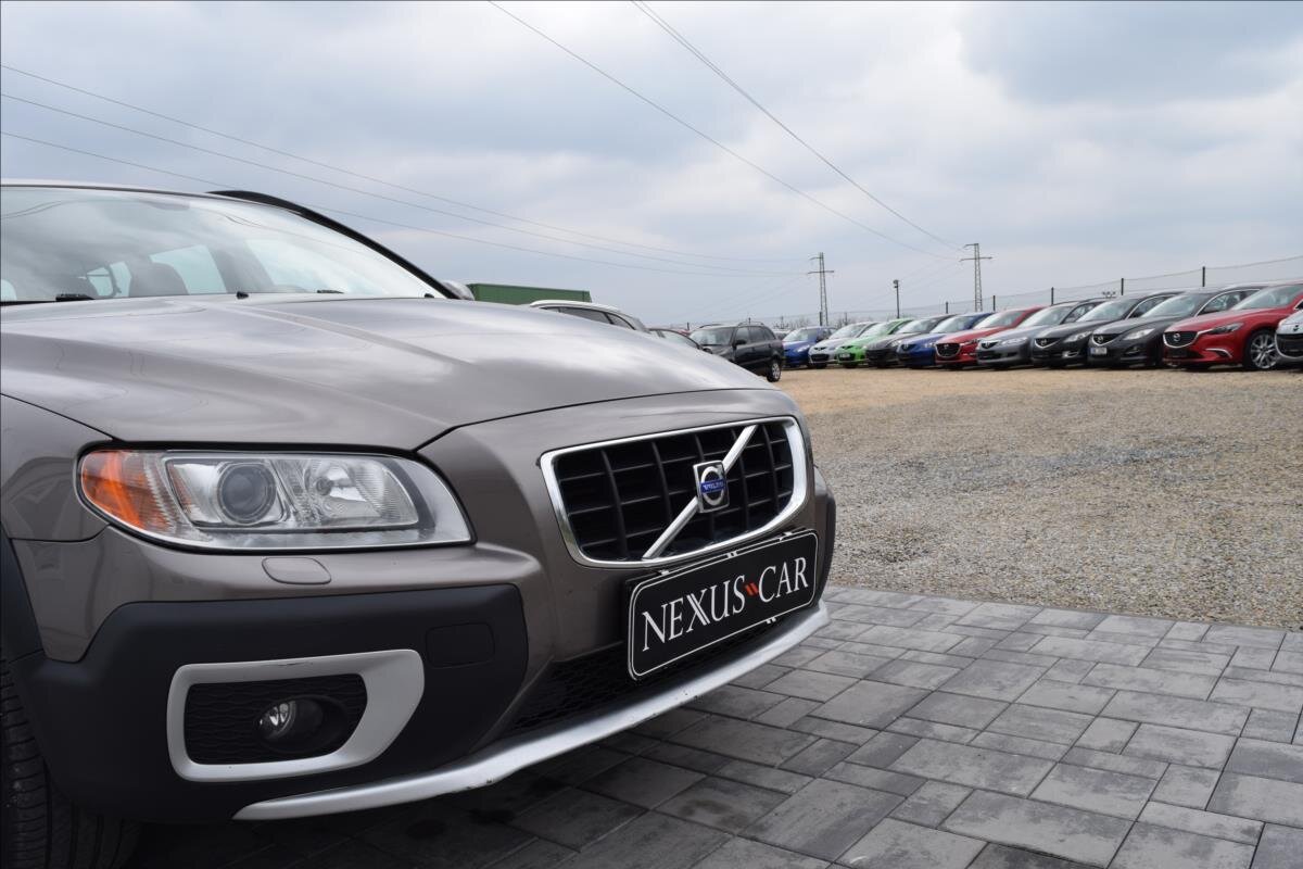 Volvo XC70 Kombi 2,4 l 120 kw