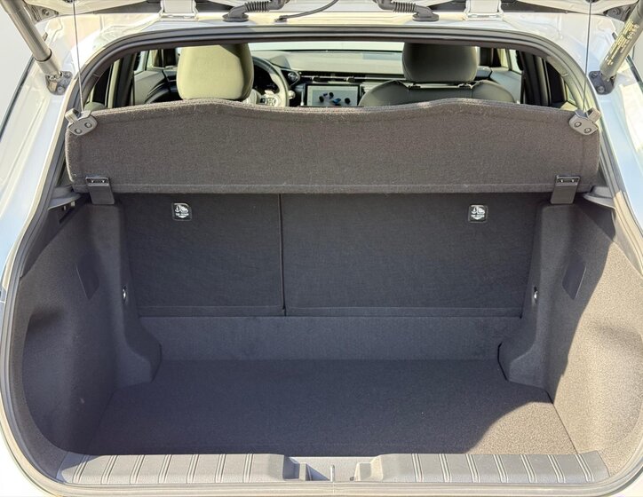 Lexus LBX SUV 1,5 l 67 kw