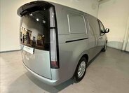 Hyundai Staria 6