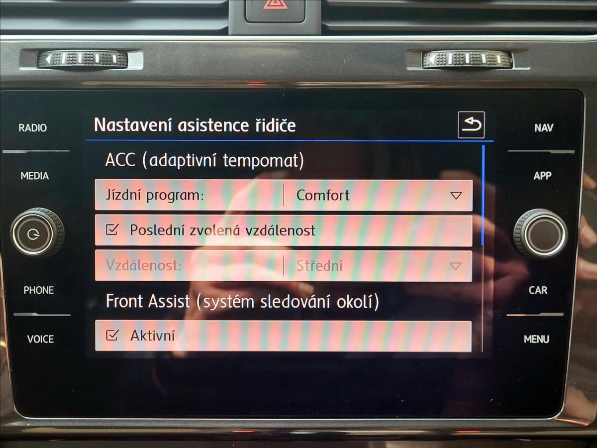 Volkswagen Golf Kombi 1,6 l 85 kw