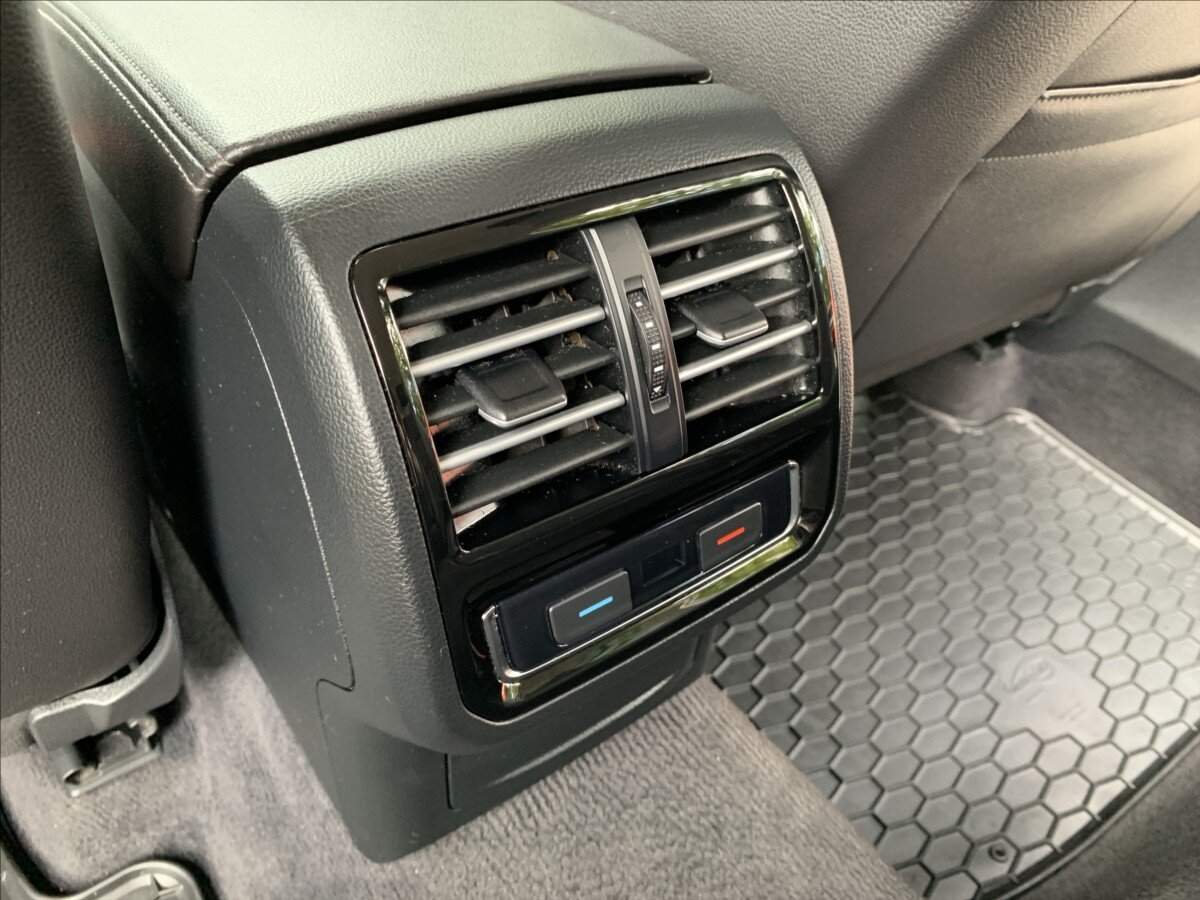 Volkswagen Passat Kombi 2,0 l 140 kw