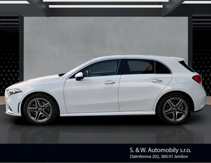 Mercedes-Benz Třídy A Hatchback 1,3 l 118 kw