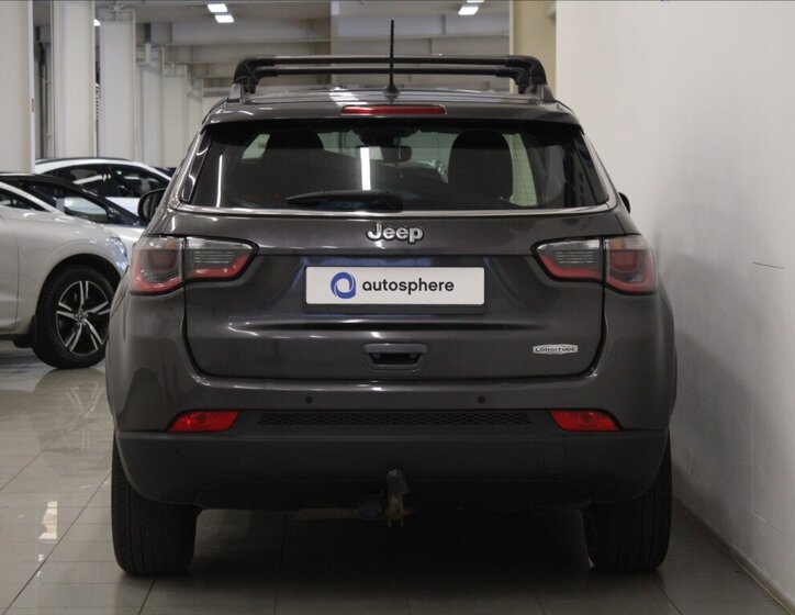 Jeep Compass SUV / Terénní 1,6 l 88 kw