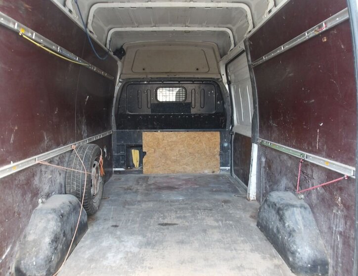 Ford Transit Skříň 2,2 l 85 kw