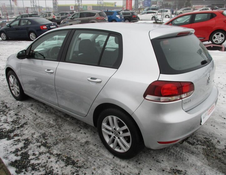 Volkswagen Golf Hatchback 1,4 l 90 kw