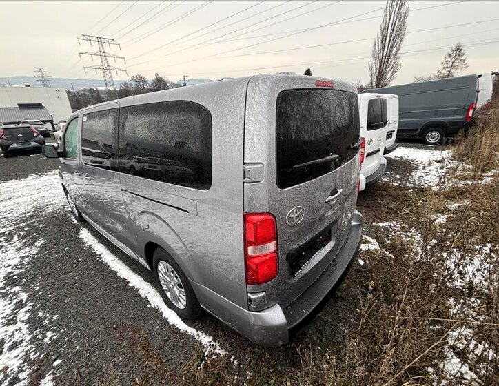 Toyota ProAce Verso 5