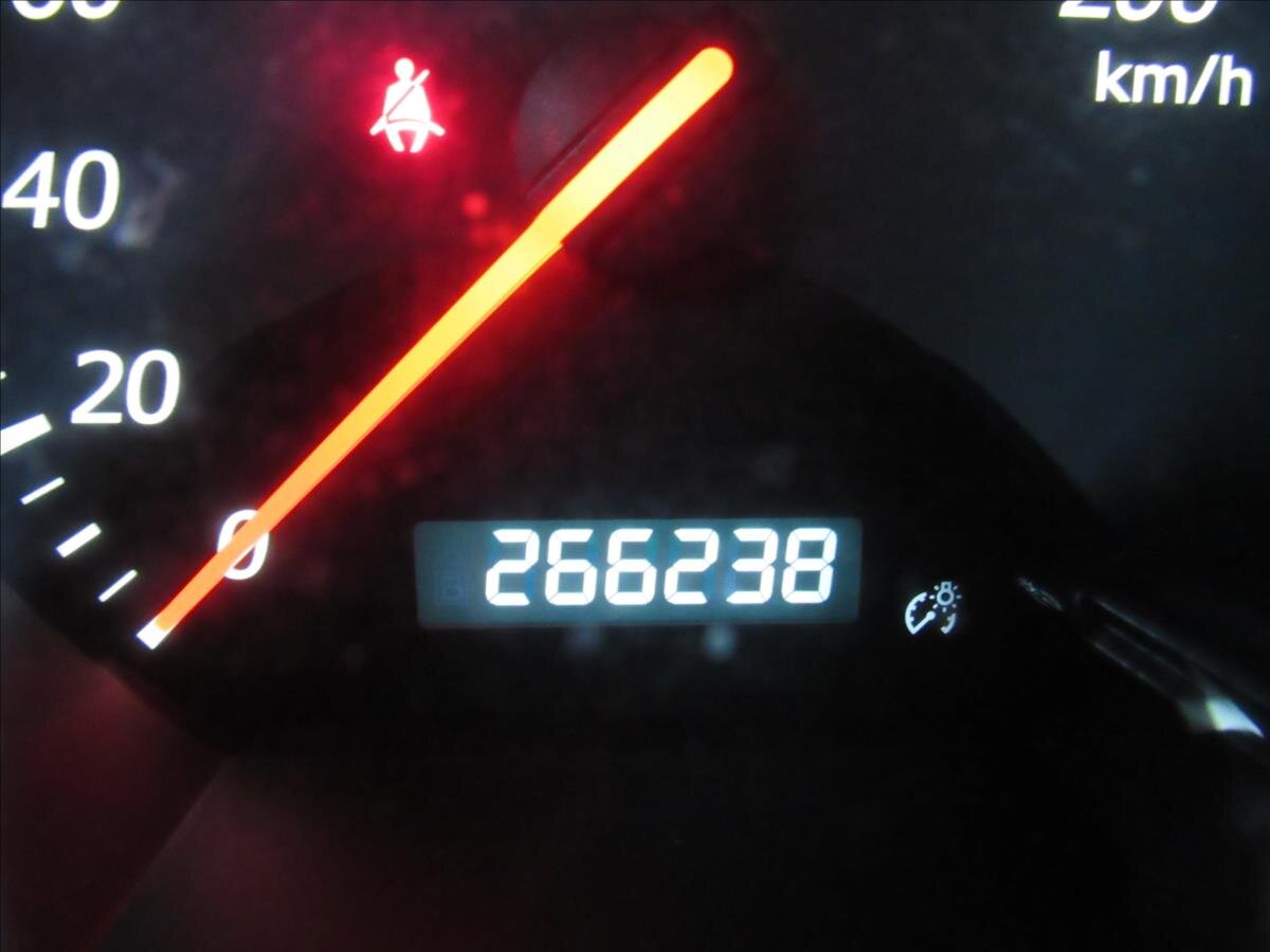 Suzuki Grand Vitara SUV / Terénní 2,0 l 103 kw