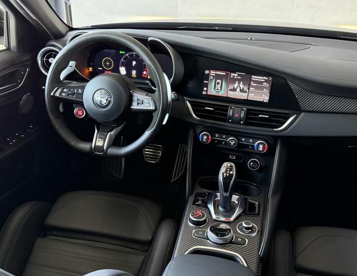 Alfa Romeo Giulia 34