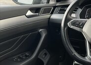 Volkswagen Passat 13