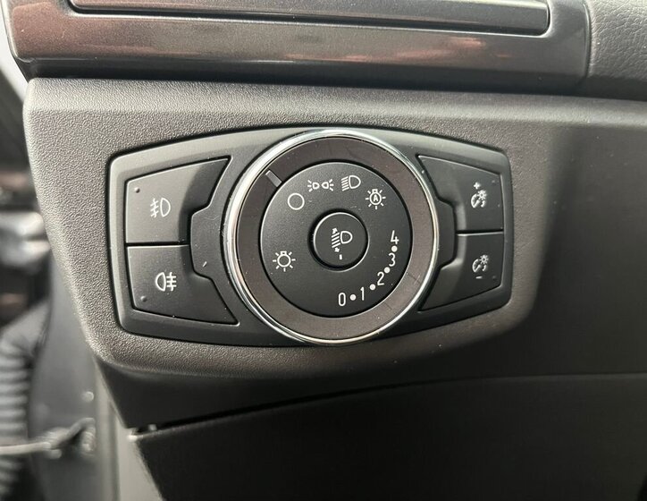 Ford Mondeo Kombi 2,0 l 140 kw