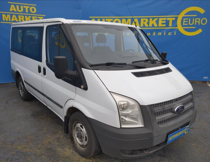 Ford Transit Kombi 2,2 l 74 kw