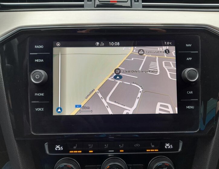 Volkswagen Passat Kombi 1,5 l 110 kw