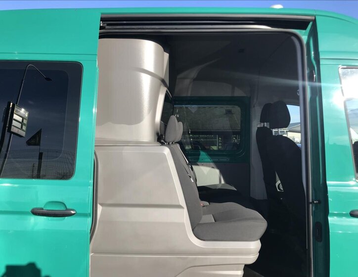 Volkswagen Crafter Skříň 2,0 l 103 kw