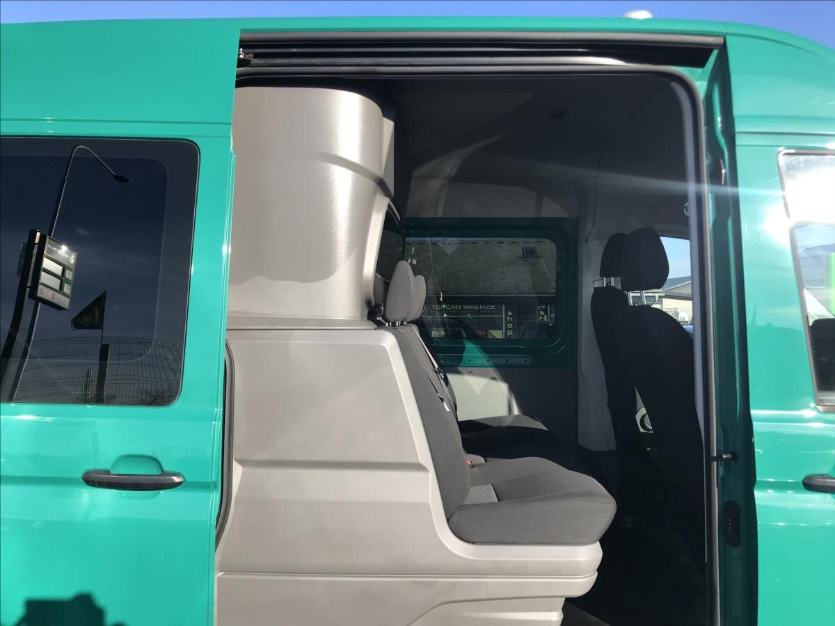 Volkswagen Crafter Skříň 2,0 l 103 kw