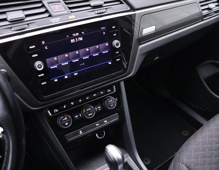 Volkswagen Touran MPV 1,4 l 110 kw