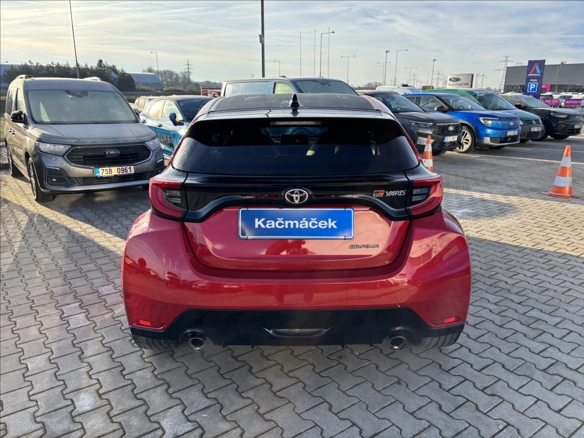 Toyota GR Yaris Hatchback 1,6 l 192 kw