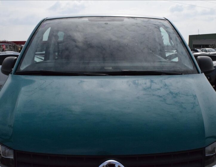 Volkswagen Transporter Kombi 2,0 l 110 kw